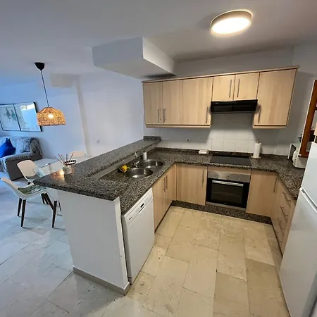 Daire - Playa - En Urbanizacion Privada Cerca Del Mar Da5 Estepona