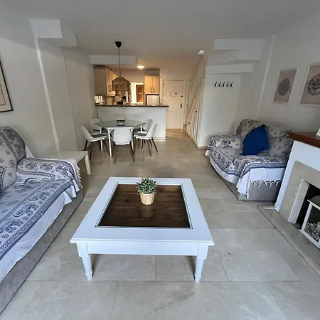 Apartment - Playa - En Urbanizacion Privada Cerca Del Mar Da5